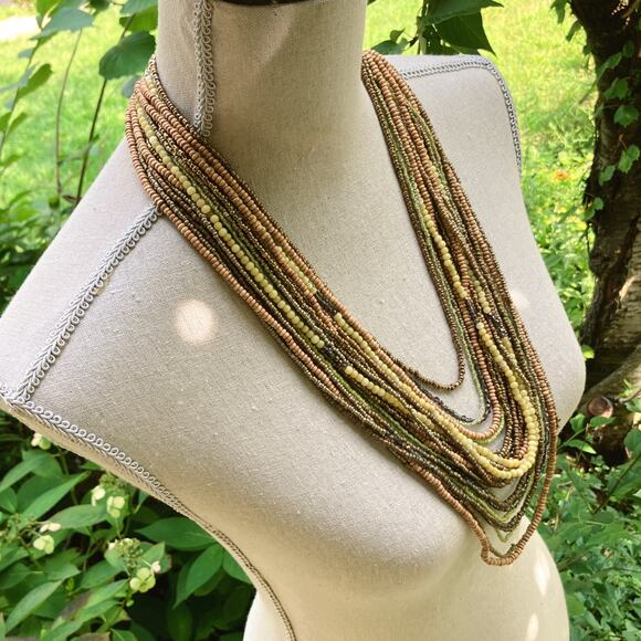 VTG Signed Chico’s Necklace Multi Strand Beaded Boho Gold Tone Earthy 2010s - Picture 4 of 9